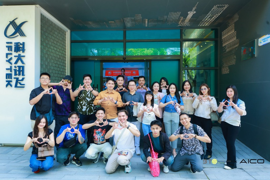 AICO Voyage China Photo 3