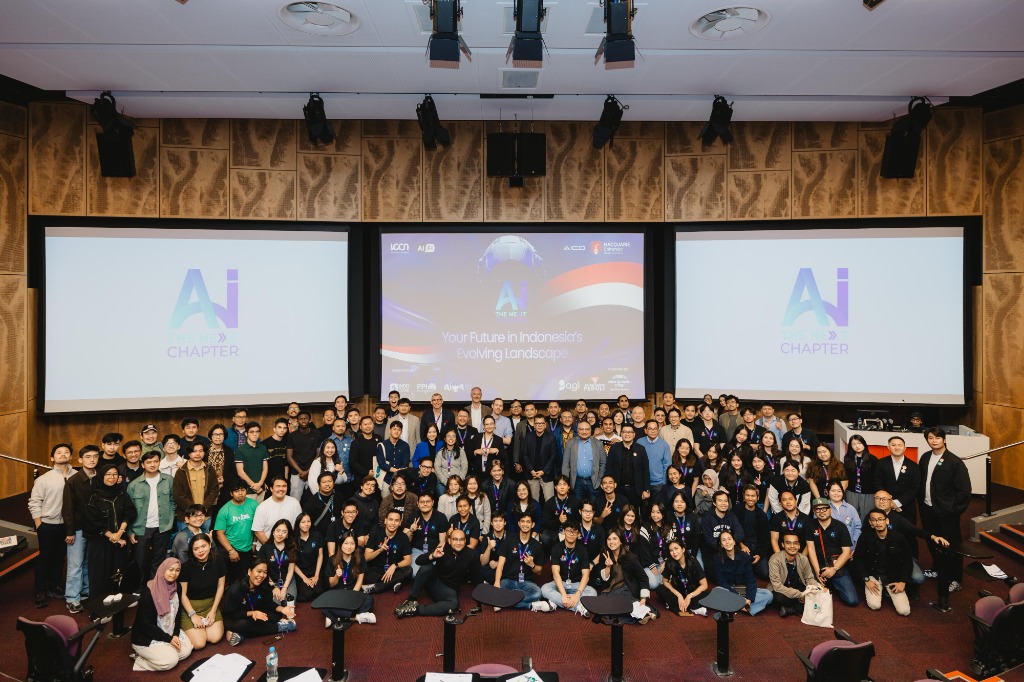 AI: The Next Chapter Photo 2